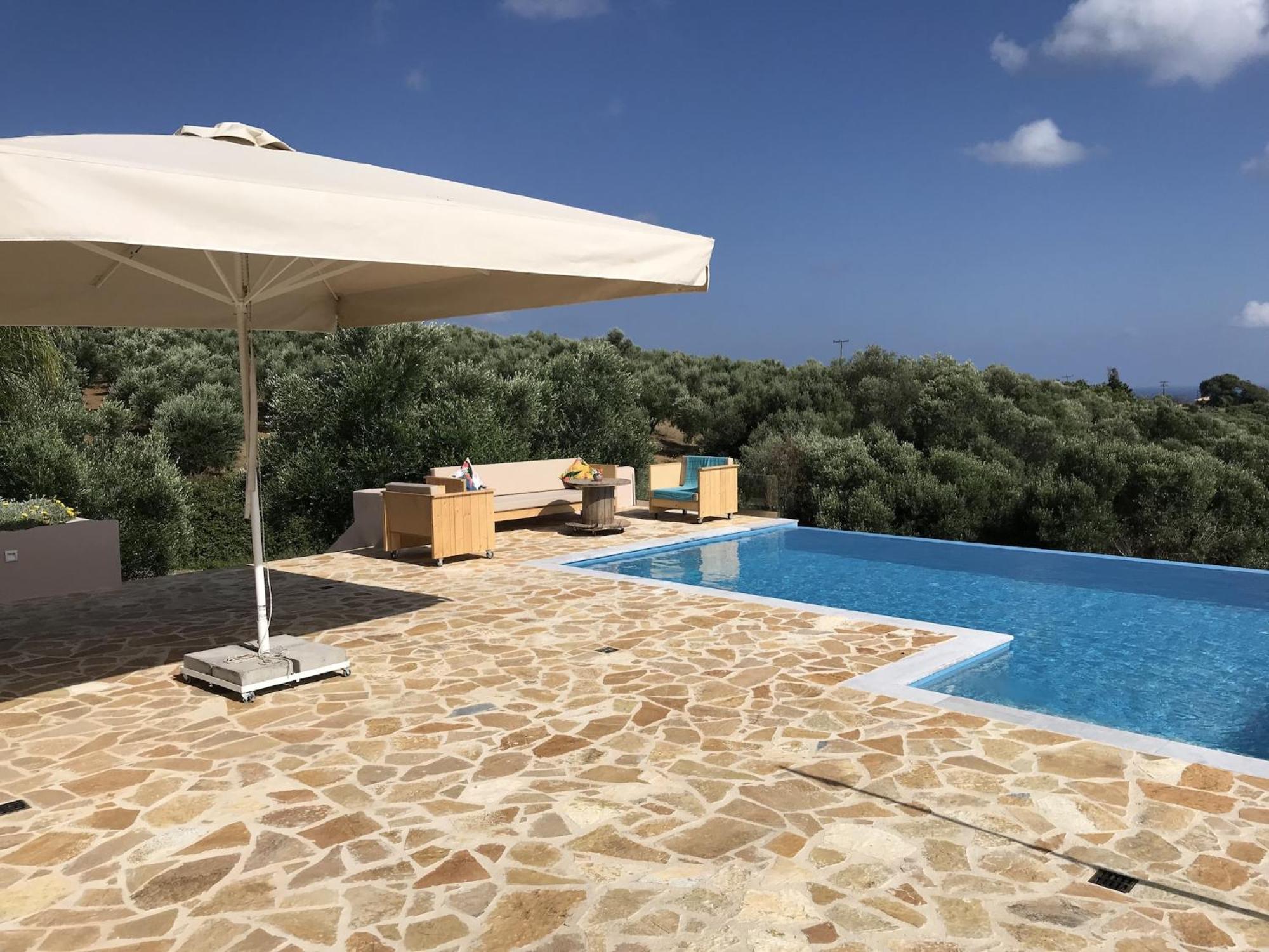 Luxurious Villa In Peloponnese With Swimming Pool Kamária Exterior photo