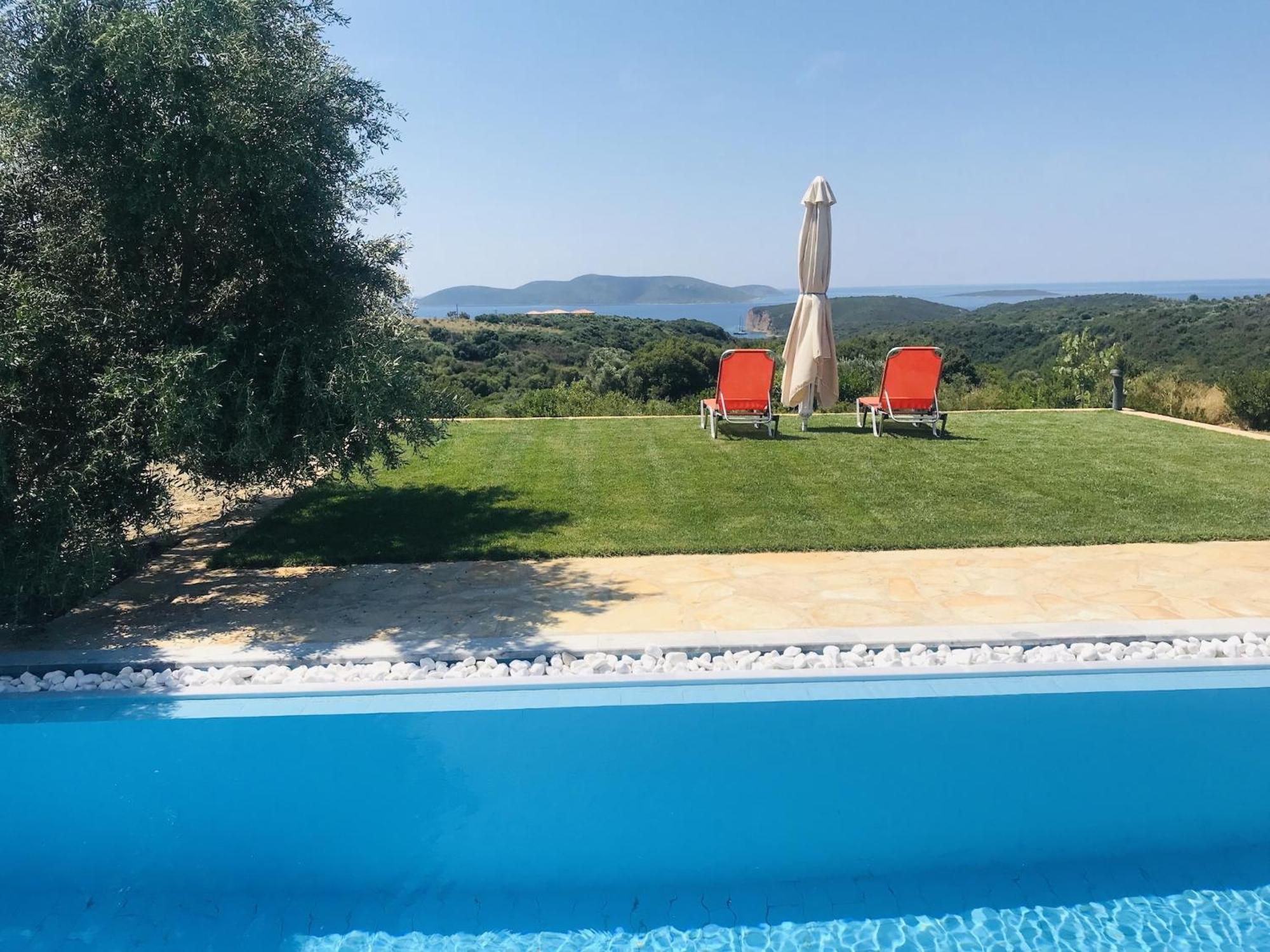 Luxurious Villa In Peloponnese With Swimming Pool Kamária Exterior photo